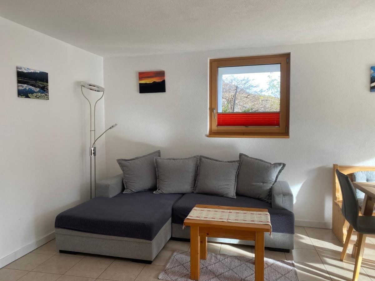 Ferienwohnung In Tschlin Mit Panoramablick Екстер'єр фото